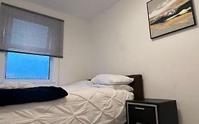 Buzz Crib